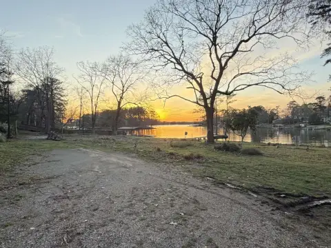 Lake Hamilton Waterfront Lot