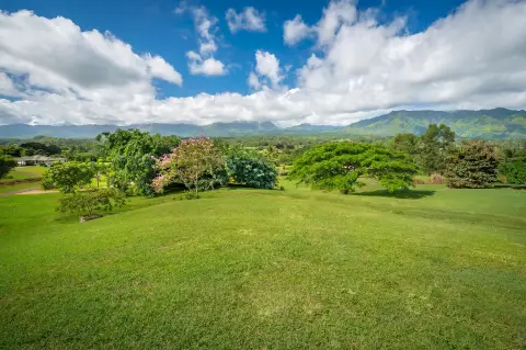 Estate-Quality Land with Valley Views