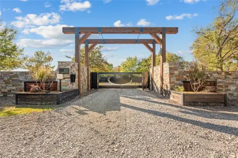 Equestrian Estate Near Downtown McKinney