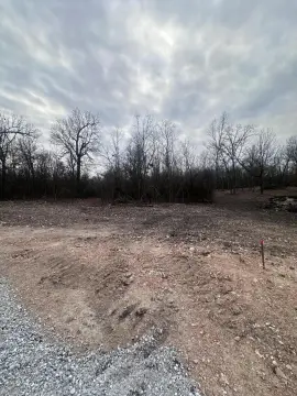 Secluded Land Near Joplin