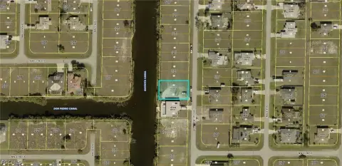 Waterfront Lot in Cape Coral