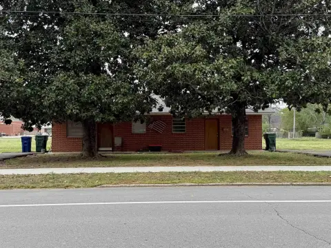 Conway Duplex Near Downtown