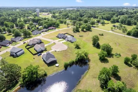 Waterfront Lot in Northwood Subdivision
