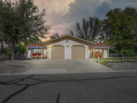 2-Unit Ranch Duplex