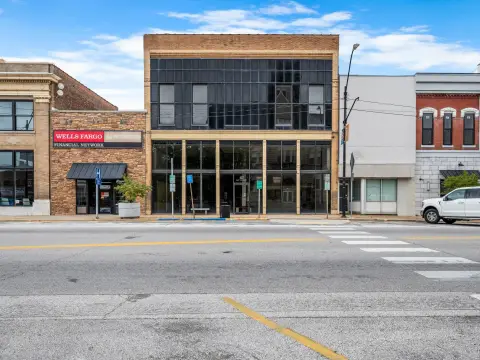 Retail Building with Office and Restaurant