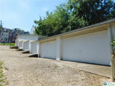 Detached Six-Space Garage Property