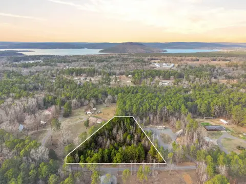 Higden Acreage Near SugarLoaf Marina