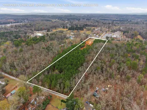 5.63 Acres on MacArthur Drive