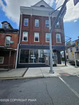 Street Retail Storefront with Storage