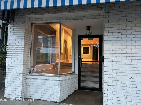 Historic Main Street Retail Space