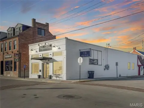 Corner Retail Building with Vacant Suite