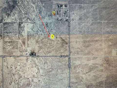 Lancaster Land: 161+ Acres