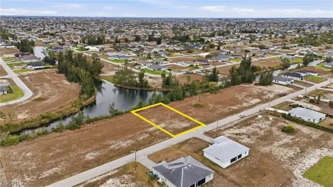 Vacant Land in Cape Coral