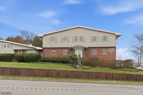 Easton Avenue Commercial Space Available