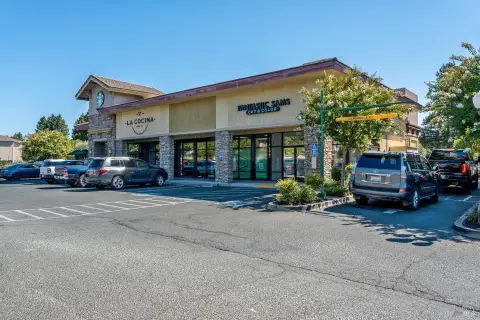 Shopping Center Suites with Highway Access