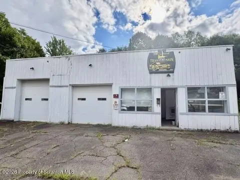 Equipped Automotive Service Facility