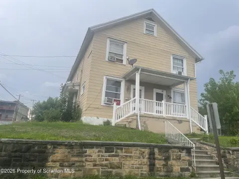 Two-Unit Duplex with Separate Utilities