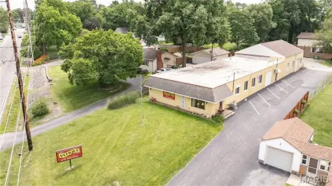 Flexible Retail/Office Building