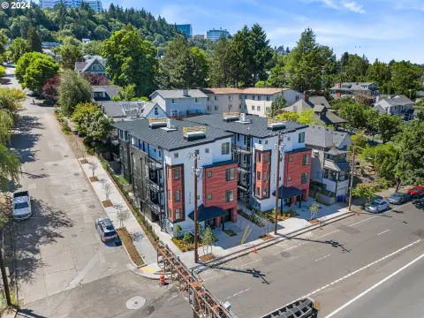 18-Unit Apartment Building