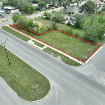 Prime Corner Lot in Fort Worth