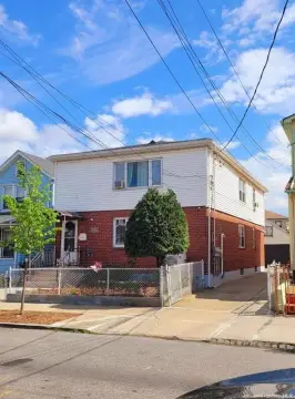 Duplex with Private Basement Entrance