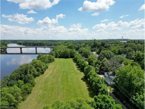 Mississippi River Overlooking Land