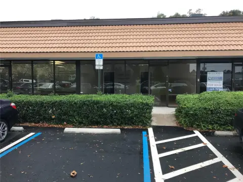 Office/Warehouse Flex Suite