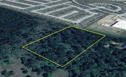 Secluded Wooded Land Parcel
