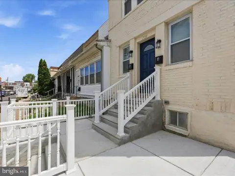 Renovated Duplex with Separate Utilities