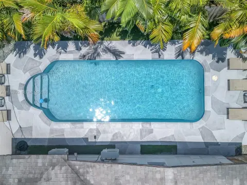 Renovated Fourplex with Pool