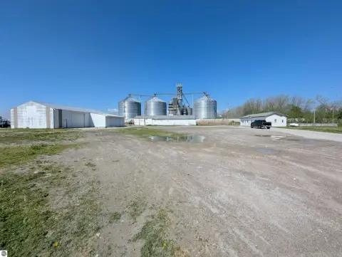 Commercial Property on US-23, Standish