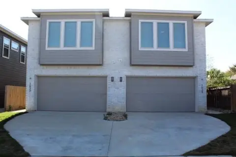 Fort Worth Duplex with Upgrades