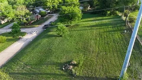Residential Land in Claremore, OK
