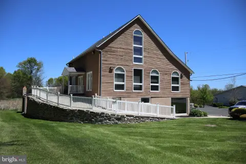 Professional Office Suite with Parking