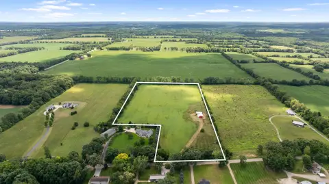 Farm Property with Agricultural Structures