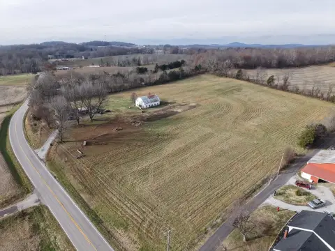 Unrestricted Residential Land Lot