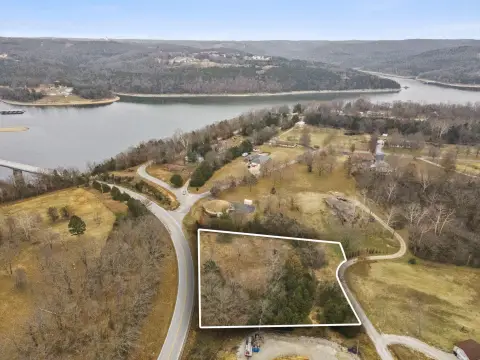 Cape Fair Land Near Lake