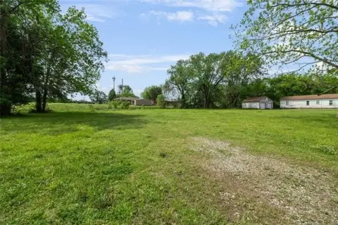 Collinsville Land For Sale