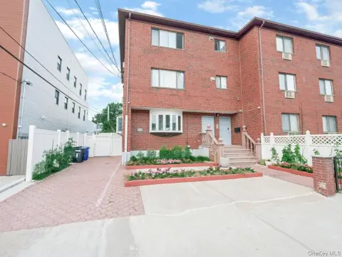 Renovated Triplex with Split AC