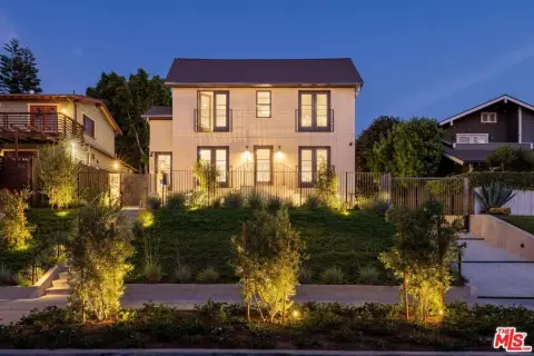 Silver Lake Triplex with City Views