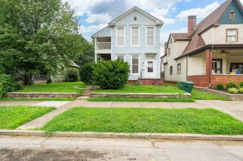 Triplex with Renovated Lower Units