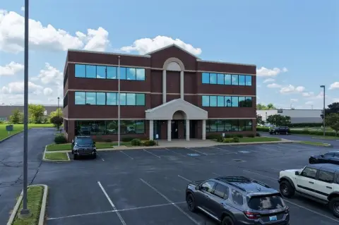 Office Units with Bank Infrastructure