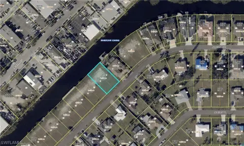 Waterfront Lot with Gulf Access