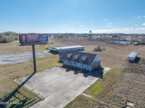 Commercial Land Off Thruway