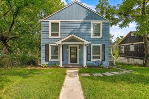 Renovated Up-and-Down Duplex