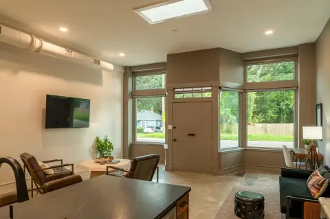 Duplex With Loft Studio