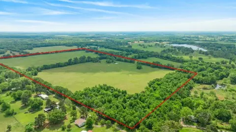 Versatile Land in Red River County