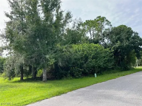 Residential Lot in Port Charlotte