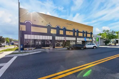 Historic Downtown Mixed-Use Building