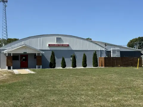 Freestanding Retail Space